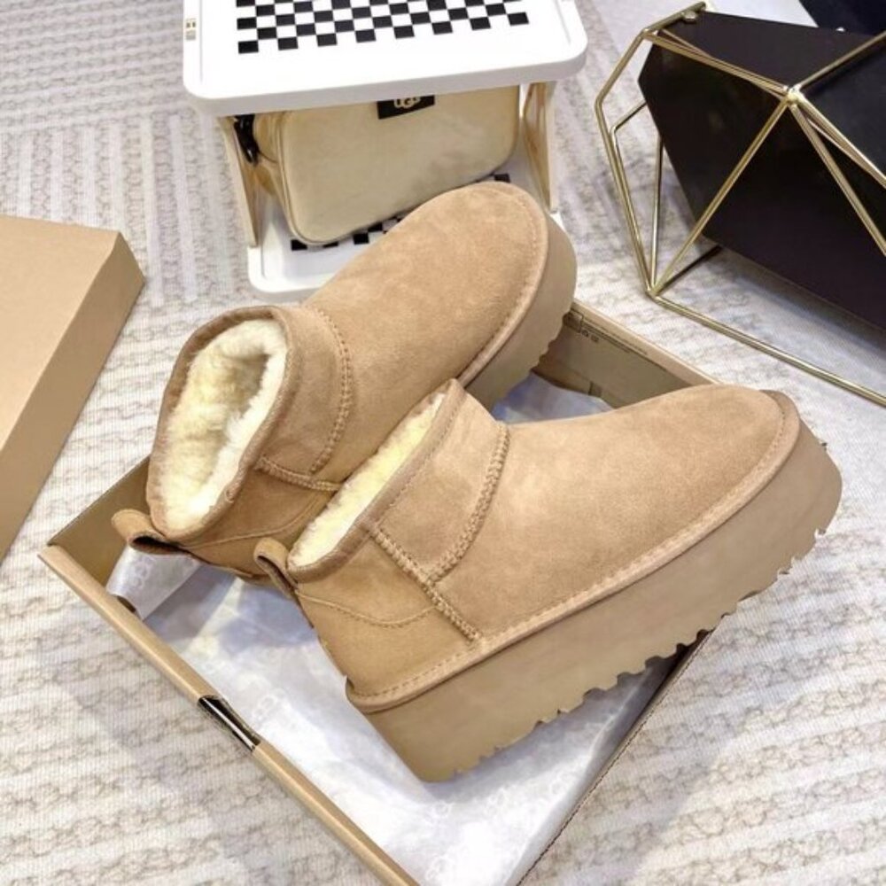 UGG CLASSIC ULTRA MINI PLATFORM